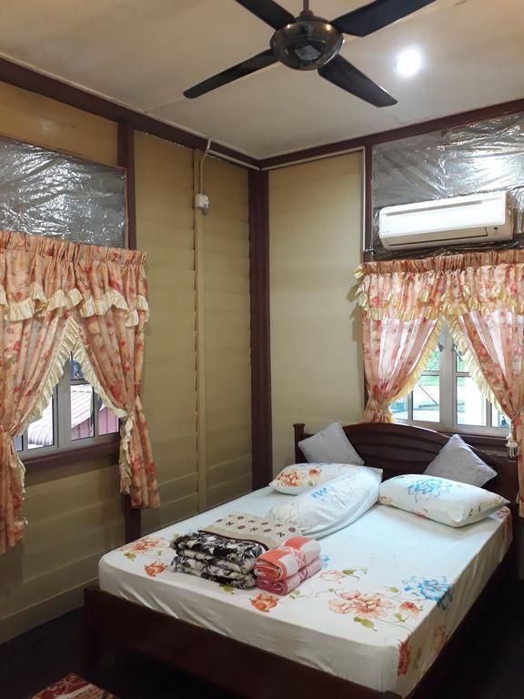 Teratak Opah Kamunting Hotel ไทปิง ภายนอก รูปภาพ